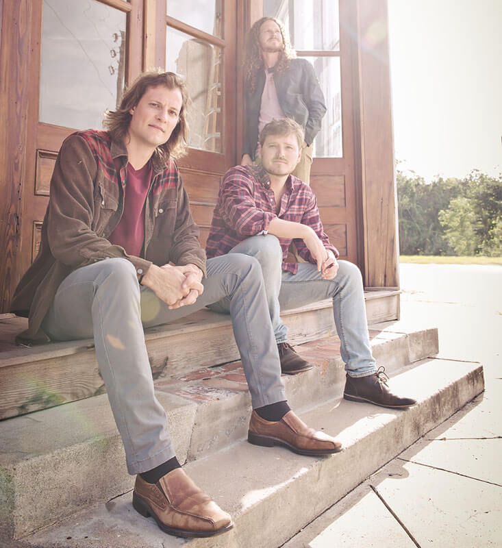 The Currys group-river town days The Currys group-river town days